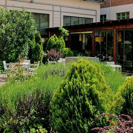 Hospederia Pax Hotel