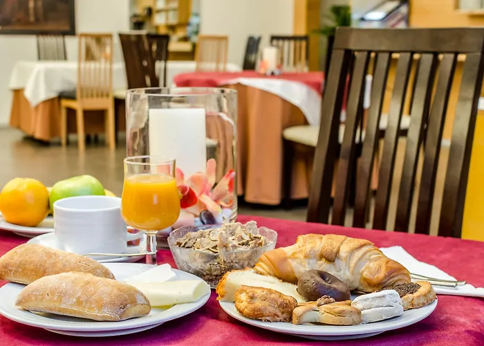 Hospederia Pax Hotel